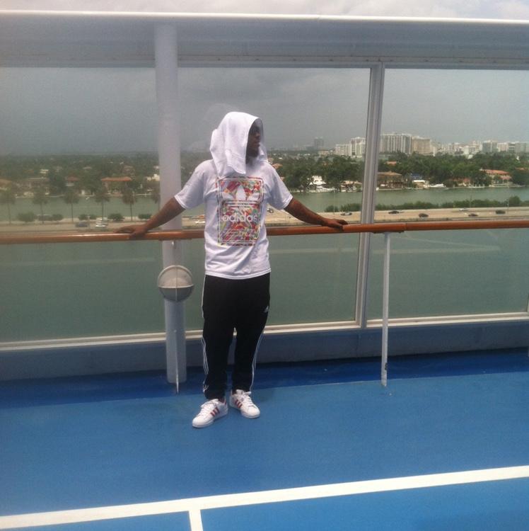 imaStithBoy's profile picture. Everything I'm not, Makes me everything I am...
Coolin w/ ✌Man❕