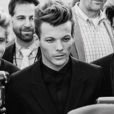 free follow from @AM0URSTYLES ✨