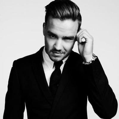 free follow from @AM0URSTYLES ✨