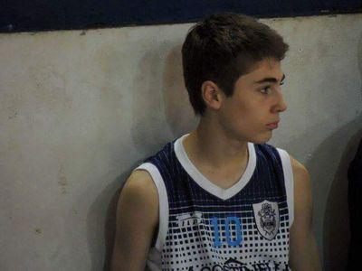 Gimnasia y nada mas.Un balon,un juego,un mundo,mi mundo,#basket 10 en GELP