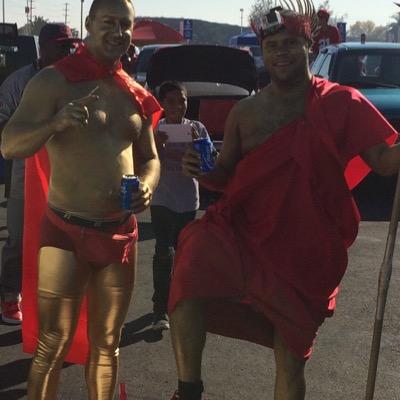 konalono's profile picture. I need a barn for animals want to foster. Fighting for a better world for my grandkids.