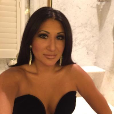 AjaLakin's profile picture. 