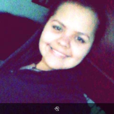 Vive tu vida que yo la mia la vivo cm quiera..sigueme y te sigo..;)