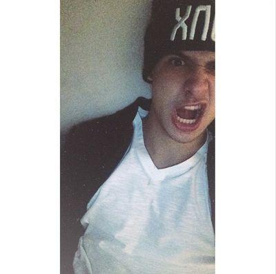 a melhor namorada @kaumedeir0s 09/01♡ brazilian 17 pf !