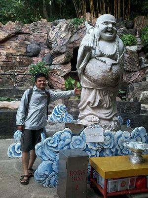 life is never flat. traveller,sport fishing,motor trail adventure..