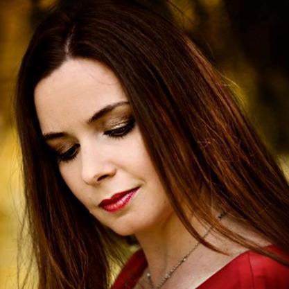 Singer, Songwriter, Recording artist, speaker. Detroit Red Wings fanatic, diehard Detroit Tigers fan. Loves reading, shopping, and ballroom dance.