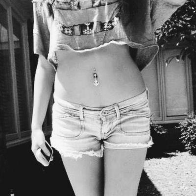 Intento ser feliz; a veces me sale, otras veces no.