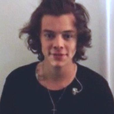 hiiiii you're cute so i followed you, follow me back on @larryporngif the boys love you so much bye