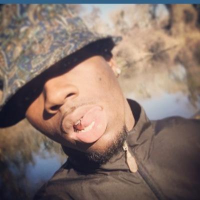 only $ fucc $ with $ real $ niggaz $ & PHAT $ bitchez. i cant mess with SQUARS my CIRCLE to small and thats 1hunnit