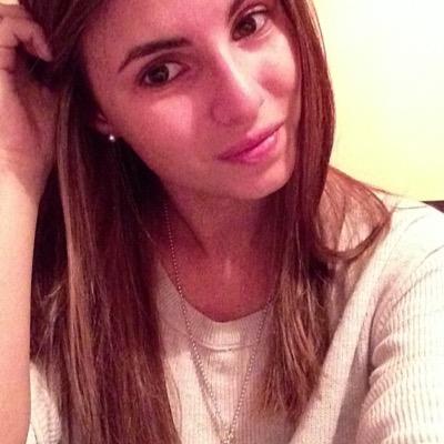 nicoleerosa's profile picture. 