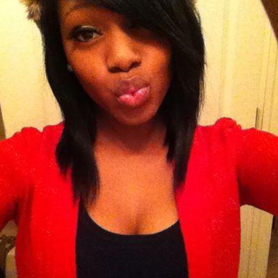 made a new twitter,follow me and il follow back:)