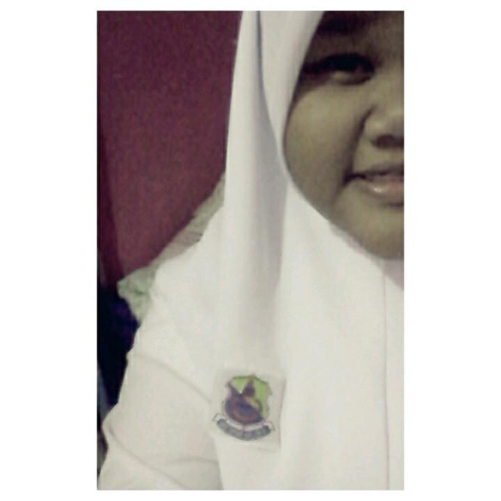 WeChat Id  atengg98 | IG  _atengggg | Atengg | seventeen already | KEDAHan | Student | SPM'15 | I'm not a perfect person | nerd | fat | and soon! Haha :D