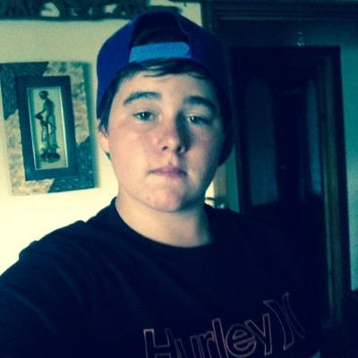 Sydney Swans/Football/Tennis/Im 14/Follow me and I'll Follow back/ add me on snapchat markzf23 and kik is the same Instagram is markzf_23 follow me i fllw bck