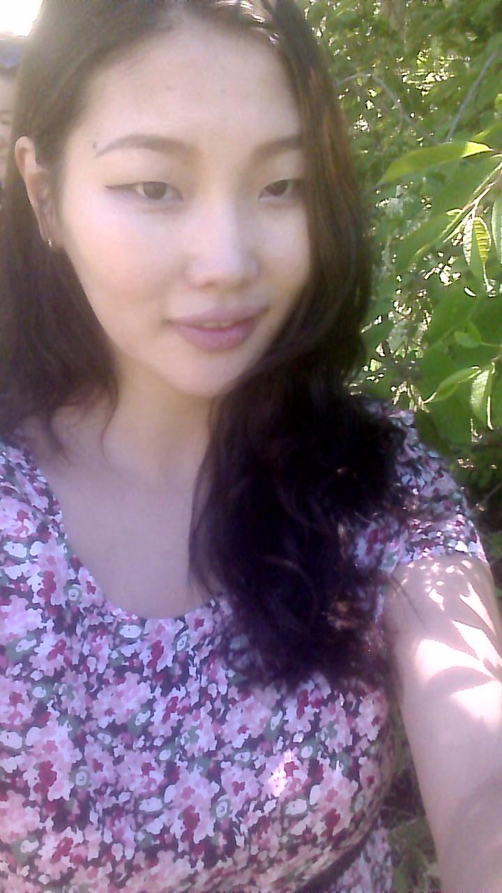 Azulaka's profile picture. Амьдралыг хүнд гэж бүү шантар.Учир нь амьдрал чамд Даах хэмжээгээр чинь ачааг өгдөг юм