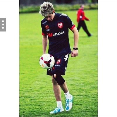 i hope you have a super amazing day - @burberryxhoran