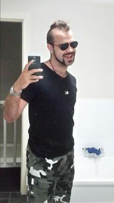 I_B_Pirate's profile picture. Who hasn't wanted to be a pirate at some stage in their life....