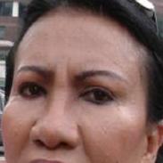Ratna Sarumpaet adalah salah satu aktifis Indonesia yg cukup dikenal Sejak dahulu dia terbiasa bersuara lantang pernah merasakan tidur