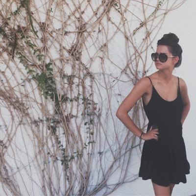 Bienvenue sur votre 1er post bad sur la magnifique & talentueuse Maia Mitchell, connue pour son rôle de Callie dans la serie The Fosters.
