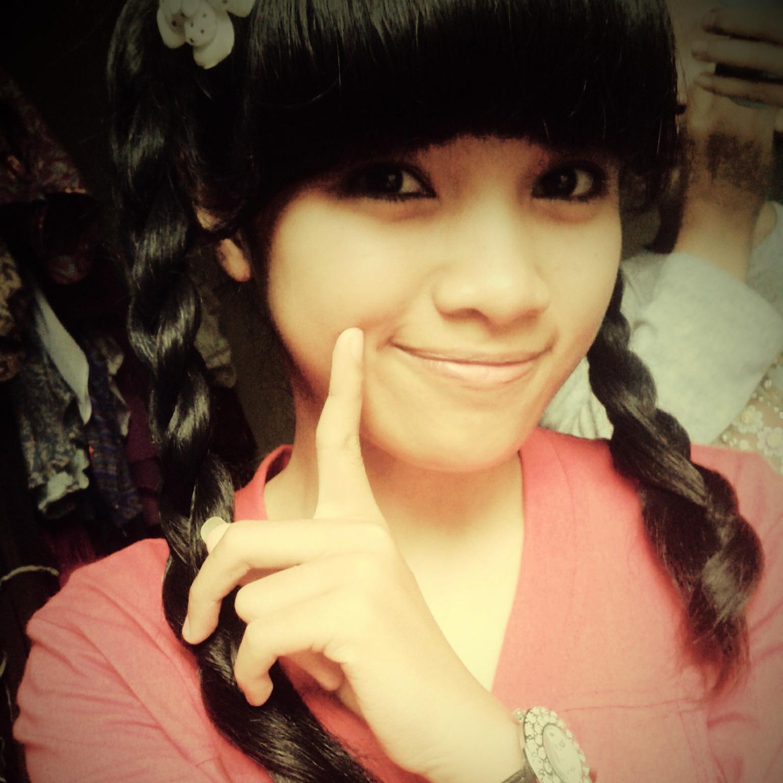 Gitaris _Otaku_lahir _05-10-2000_Pramuka Ambalan Purnama Alam dewi pramanik_SMAN1Majalaya_Follow me ^_^