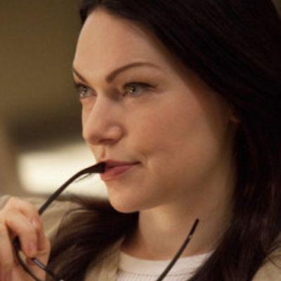 _EllaHolmes_'s profile picture. Younger sister to Sherlock and Mycroft Holmes. Wild child. My halo broke a long time along. [RP]