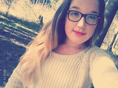 MandySahitaj's profile picture. Insta: mandywaynee | Fb: Mandy Sahitaj | snapchat: kleeneMandy