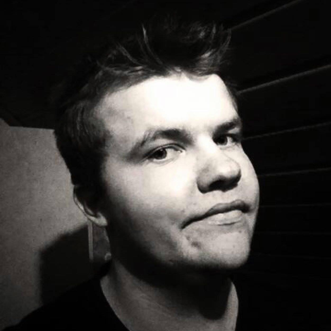 pierriick_p's profile picture. Extrémiste enthousiaste.