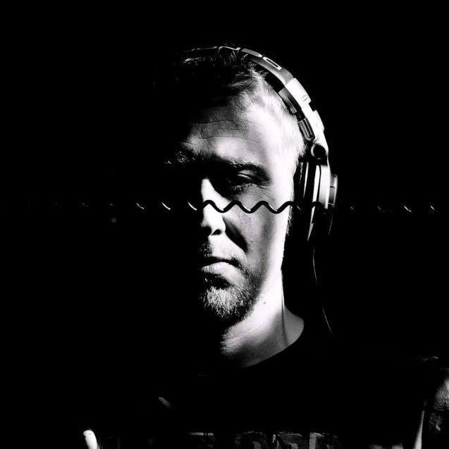 The originator, DJ
and co-founder of the project Soundtraffic broadcasts #Soundtraffic #trance #broadcastsoundtraffic #music #ProgressiveTrance #Uplifting