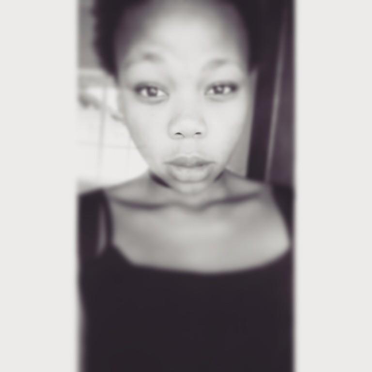 Near_leeee's profile picture. #TeamScorpio.. IG: Coke_peps