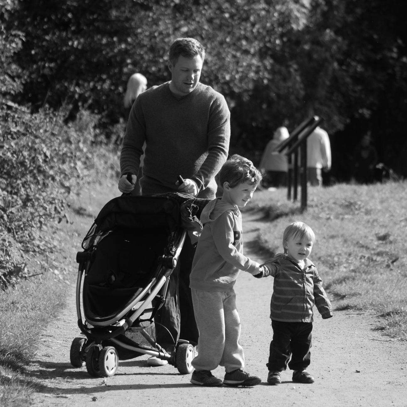 R_Cov_'s profile picture. 