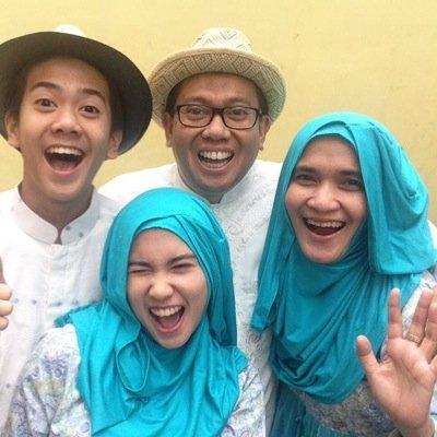 1000 2100 0003 0100 ..new life better ! Ayahnya @iqbaale dan @auodyy Pendukung sejati CJR & SoniQ, @CJR_34