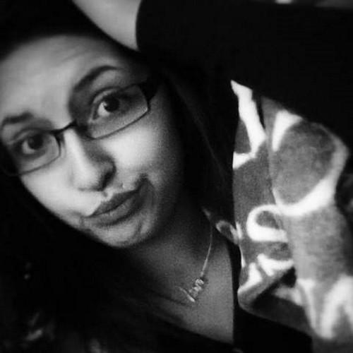 AllegHerbe's profile picture. ⏩ Réfléchie bien , un rien peut  rendre heureux(se) ⏪  Snapchat: lulu @ lleg