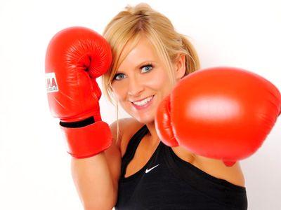 Centar_x 
Cardio kickboxing for women 
Najefikasniji koncept treninga,  na polju REDUKCIJE TELESNE MASE i oblikovanja tela. 
Grupni i personalni treninzi.
