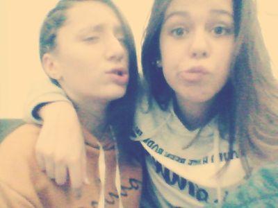 laura gil.♥siempre habla el que mas tiene que callar.