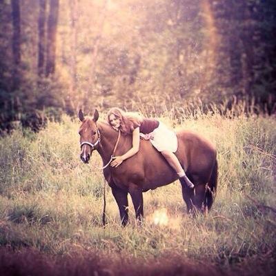 Volg ons voor de leukste tweets, weetjes, feiten, tips en meer! Follow = followback!