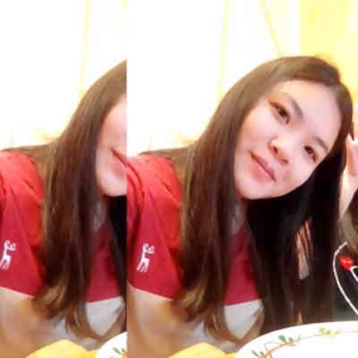 ชอบรีทวิตเป็นชีวิตจิตใจ ❥IG: aariair