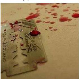 Quiero arrancar de raiz los recuerdos &&' que solo sean parte de una pesadilla , de un mal sueño , que de lo soñado &&' de lo sufrido no quiero nada que de  lo