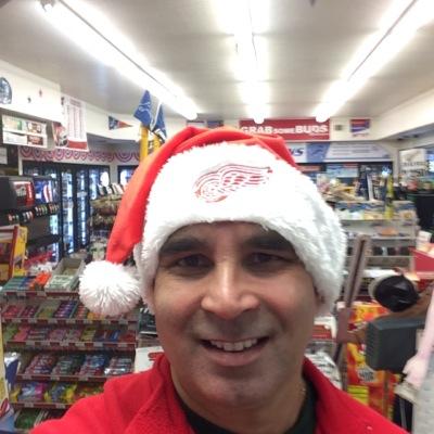 MannyNannan's profile picture. 