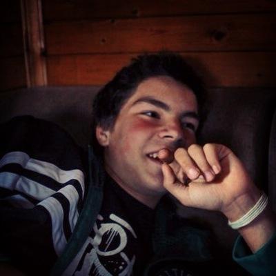 semosemenov1's profile picture. Проверяют охранники списки,
Семо Семенов на диско.