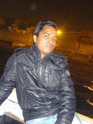 sumitguptavns's profile picture. 