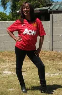 football fanatic I am an #Urban Warrior#ManchesterUnited supporter till I die single mom with two beautiful kids and my hobbie#music#football