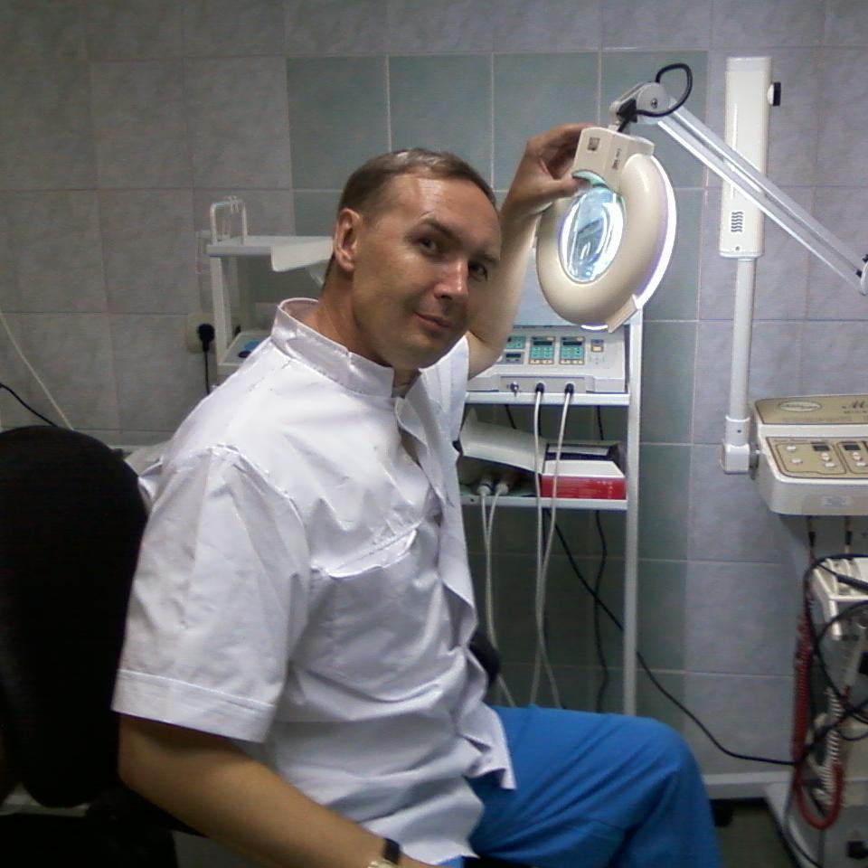 doctor-dermatovenerolog