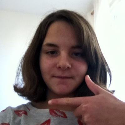 lilou_girard's profile picture. 