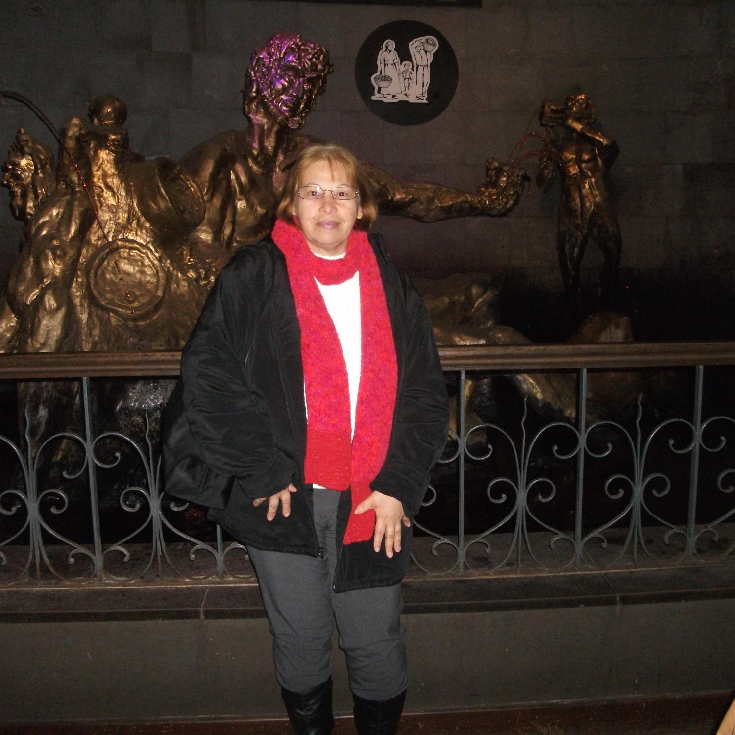 lorenabeatrizj1's profile picture. 