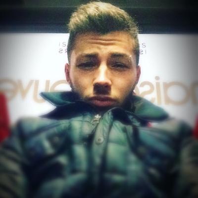 Romain_T_'s profile picture. 