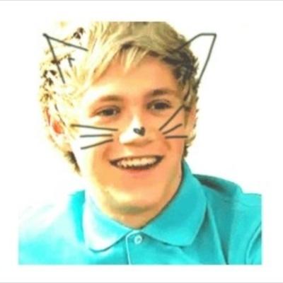 @aghIouis ily x