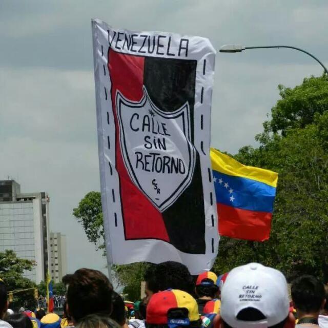 Cuenta Oficial 

#2F #12F #2014
#CSR47
Soldados en Franelas de
#Venezuela 
@JovenesVzlanos
@CaIIeSinRetorno
#A7E