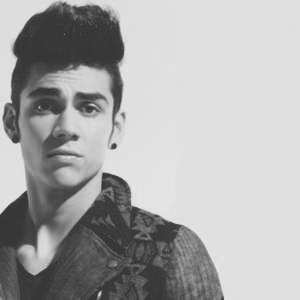 Espacio dedicado a la Música, a las emociones que va despertando, a compartirlas y a sentir conjuntamente su belleza. @JosDice :)