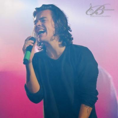 hello here's a free follow go follow @loumylou_ and just ask for a follow back