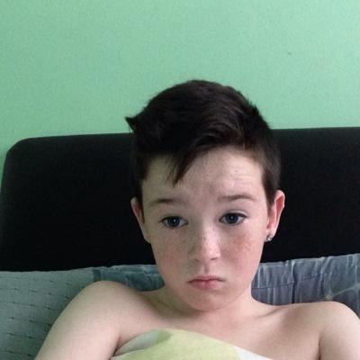 please sub to my youtube it would help out alot 
michael burke