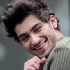 Follow @patriciatehabla because she gave you a free follow, she follows everyone back